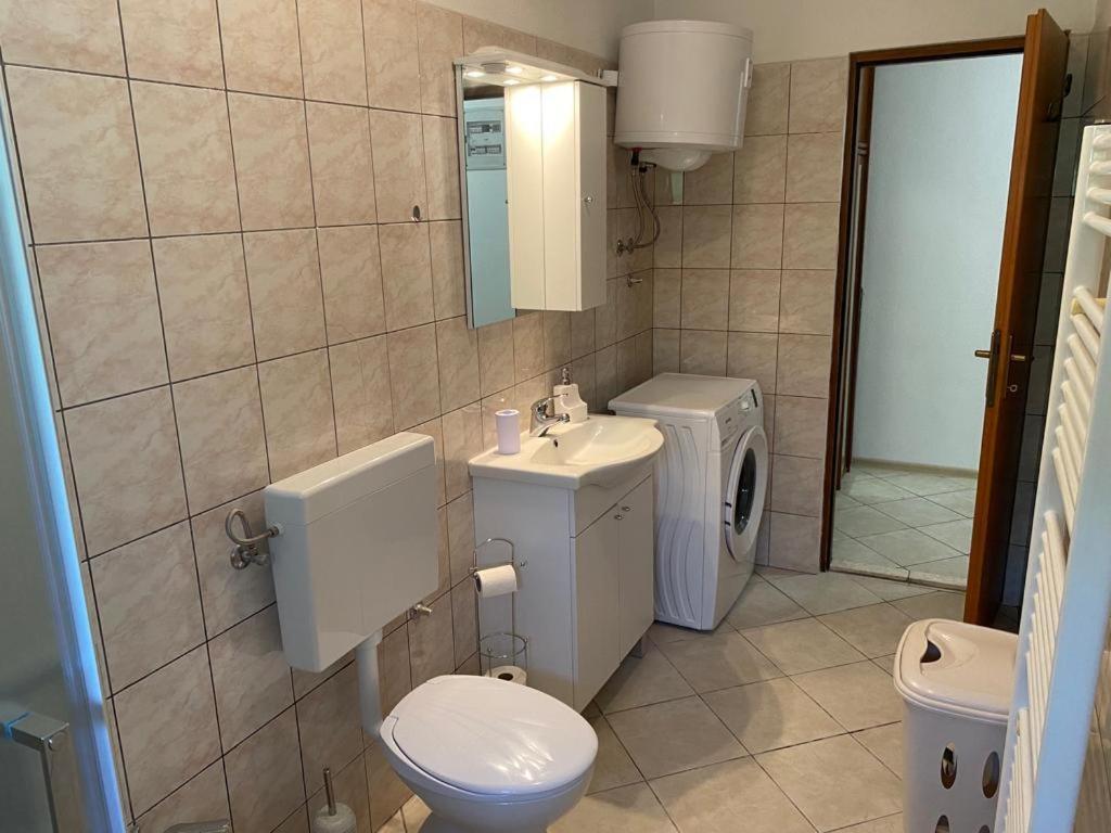 Apartmani Josipa Trogir Exterior foto